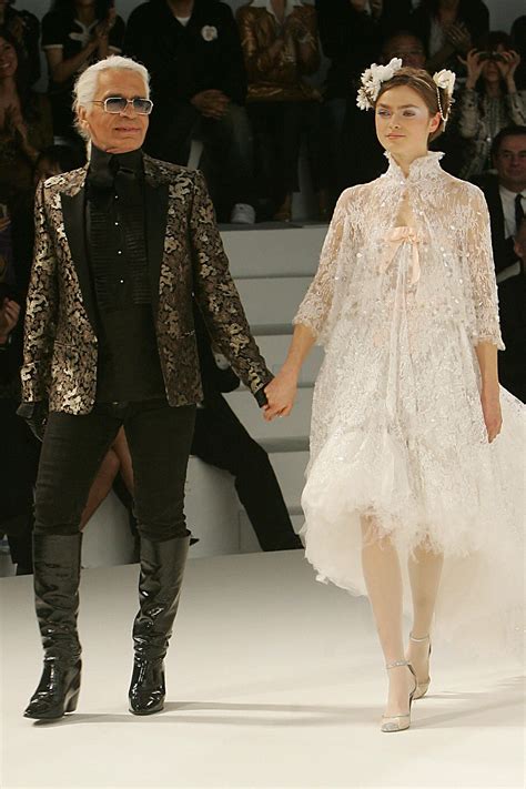 chanel vintage death lagerfeld|karl lagerfeld best designs.